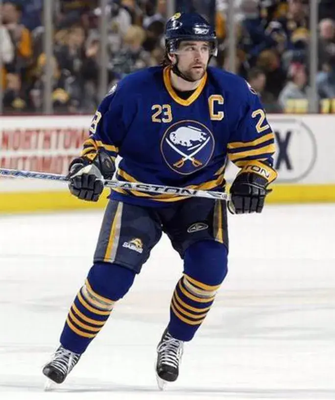 CHRIS DRURY Buffalo Sabres 2006 Home CCM Vintage Throwback NHL Hockey Jersey 