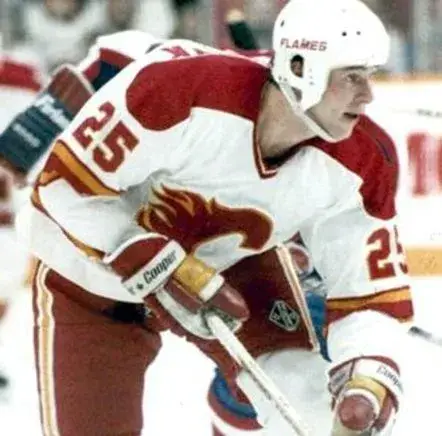 JOE NIEUWENDYK Calgary Flames 1980’s CCM Vintage Throwback Home NHL Hockey Jersey 