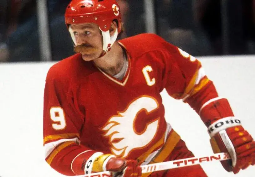 LANNY MCDONALD Calgary Flames 1980’s CCM Vintage Throwback Away Hockey Jersey 