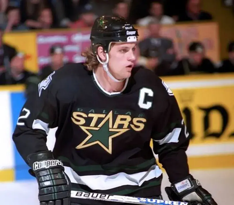 DERIAN HATCHER Dallas Stars 1997 Away CCM Throwback NHL Hockey Jersey 