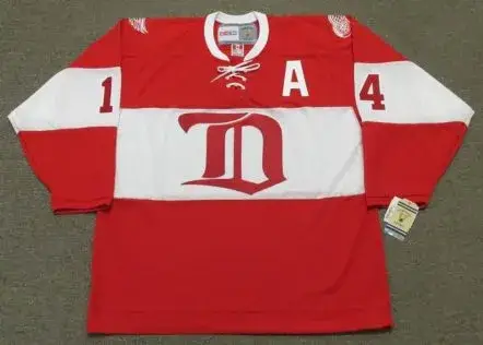 BRENDAN SHANAHAN Detroit Red Wings 2014 CCM “Winter Classic” Alumni Hockey Jersey