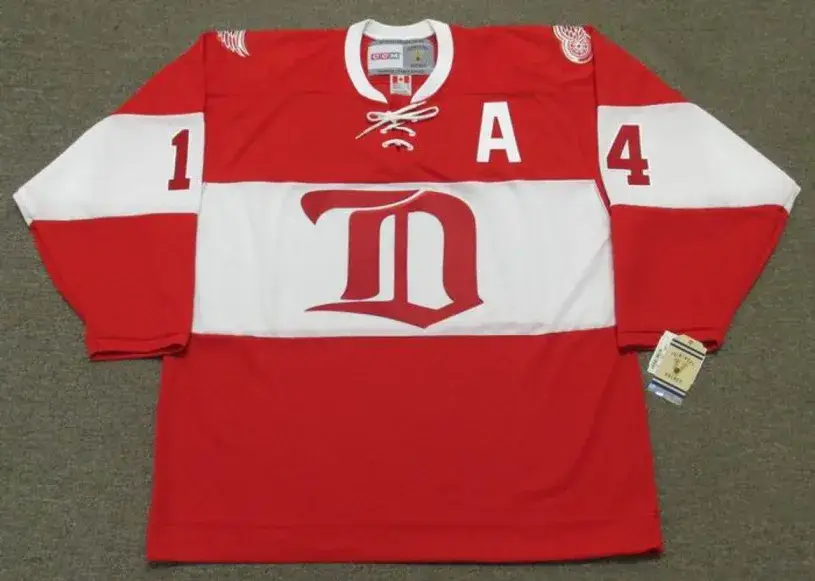 BRENDAN SHANAHAN Detroit Red Wings 2014 CCM “Winter Classic” Alumni Hockey Jersey