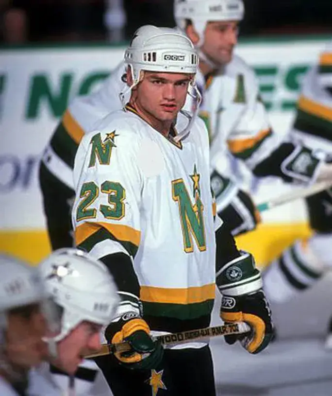 BRIAN BELLOWS Minnesota North Stars 1991 Home CCM NHL Vintage Throwback Jersey 