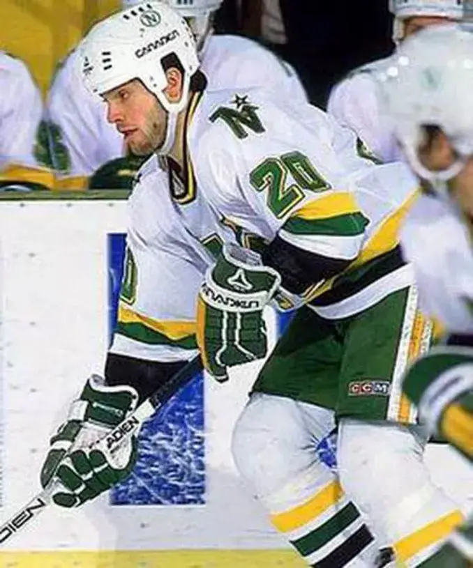 DINO CICCARELLI Minnesota North Stars 1988 Home CCM NHL Vintage Throwback Jersey 