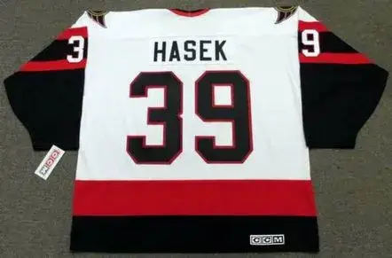 DOMINIK HASEK Ottawa Senators 2005 CCM Throwback NHL Hockey Jersey 