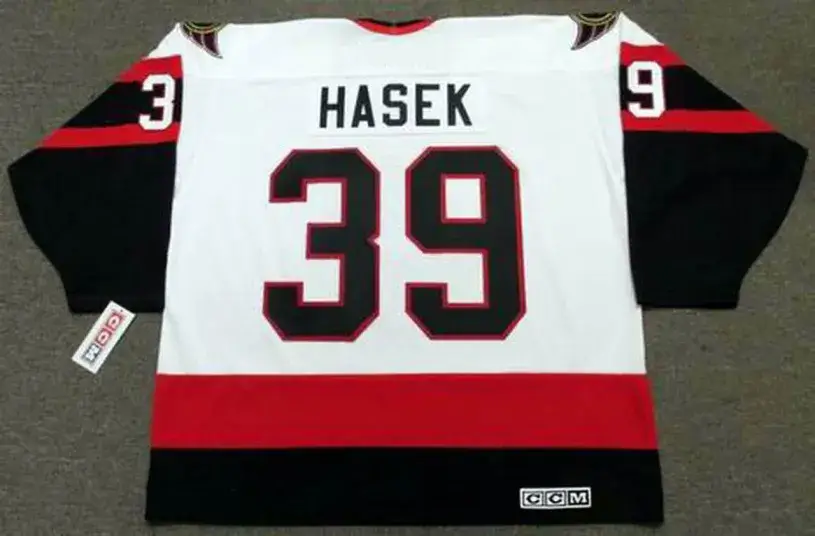 DOMINIK HASEK Ottawa Senators 2005 CCM Throwback NHL Hockey Jersey 