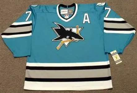 IGOR LARIONOV San Jose Sharks 1995 CCM Vintage Throwback NHL Hockey Jersey
