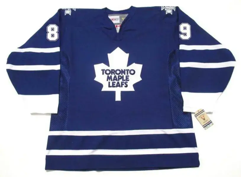 ALEXANDER MOGILNY Toronto Maple Leafs 2002 CCM Vintage Home NHL Hockey Jersey