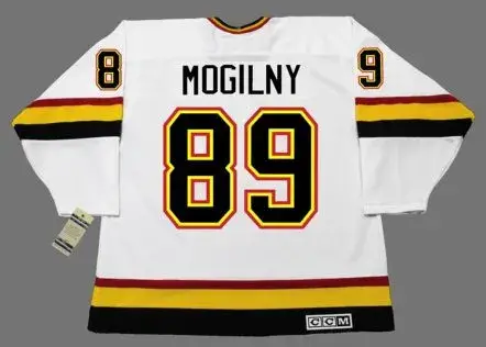 ALEXANDER MOGILNY Vancouver Canucks 1996 CCM Vintage Home NHL Hockey Jersey 