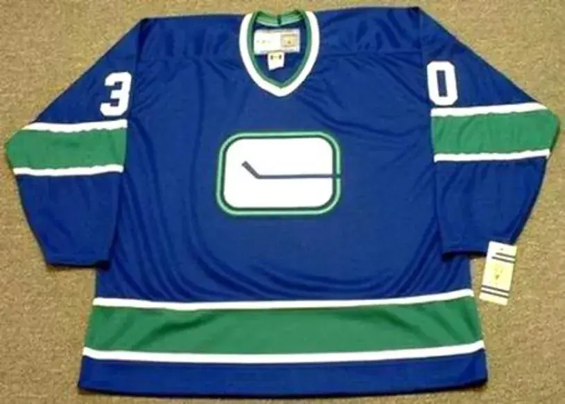 CESARE MANIAGO Vancouver Canucks 1976 CCM Vintage Throwback NHL Hockey Jersey