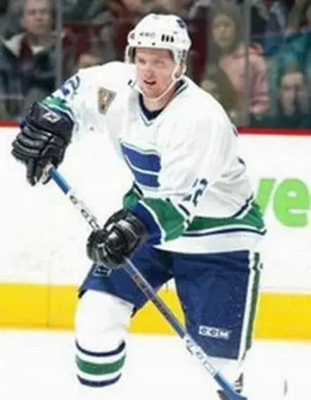 DANIEL SEDIN Vancouver Canucks 1970’s CCM Vintage Throwback NHL Hockey Jersey 