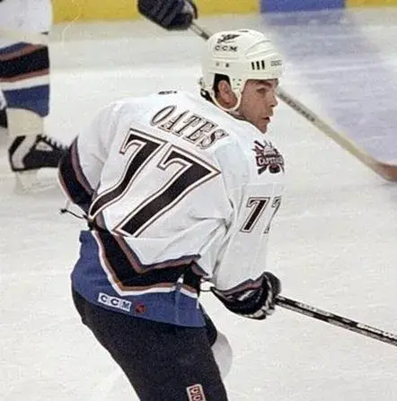 ADAM OATES Washington Capitals 1998 Home CCM Vintage Throwback NHL Jersey 