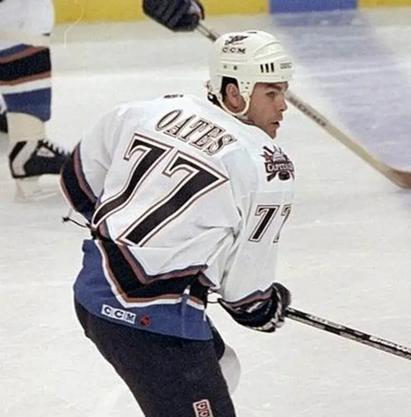 ADAM OATES Washington Capitals 1998 Home CCM Vintage Throwback NHL Jersey 