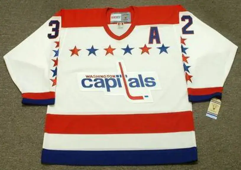 DALE HUNTER Washington Capitals 1990 Home CCM NHL Vintage Throwback Jersey