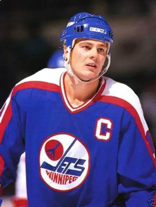DALE HAWERCHUK Winnipeg Jets 1989 Away CCM NHL Vintage Throwback Jersey 