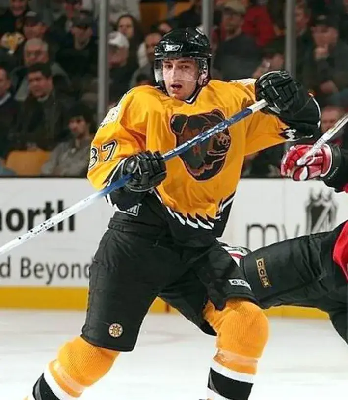 BOSTON BRUINS 2002 Alternate CCM Throwback Jersey Customized “Any Name & Number(s)” 