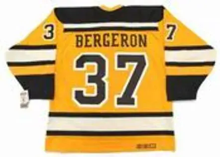 PATRICE BERGERON Boston Bruins 2010 CCM Vintage “Winter Classic” NHL Hockey Jersey 