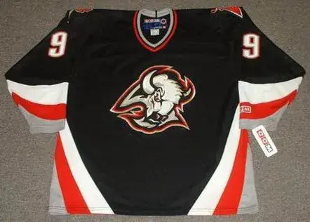 DEREK ROY Buffalo Sabres 2005 Home CCM Vintage NHL Throwback Jersey