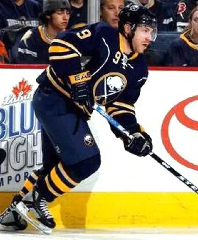DEREK ROY Buffalo Sabres 2010 REEBOK Throwback NHL Hockey Jersey 