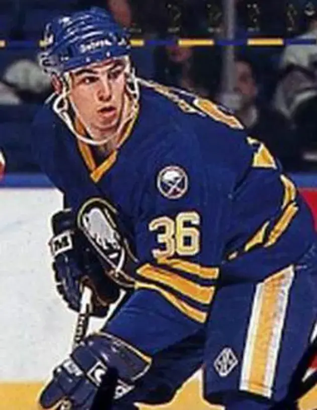 MATTHEW BARNABY Buffalo Sabres 1995 CCM Vintage Throwback NHL Hockey Jersey 