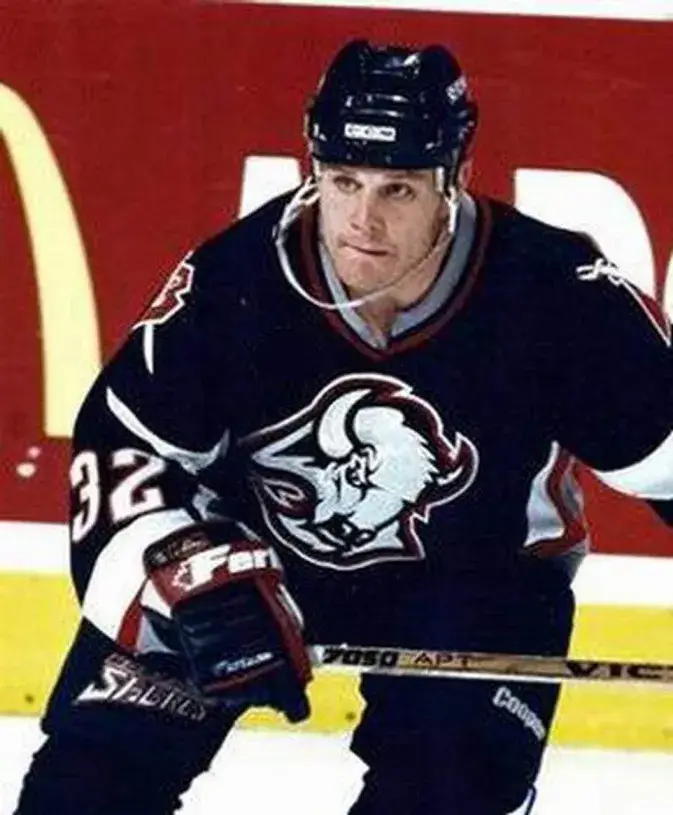 ROB RAY Buffalo Sabres 1999 CCM Throwback Away NHL Hockey Jersey 