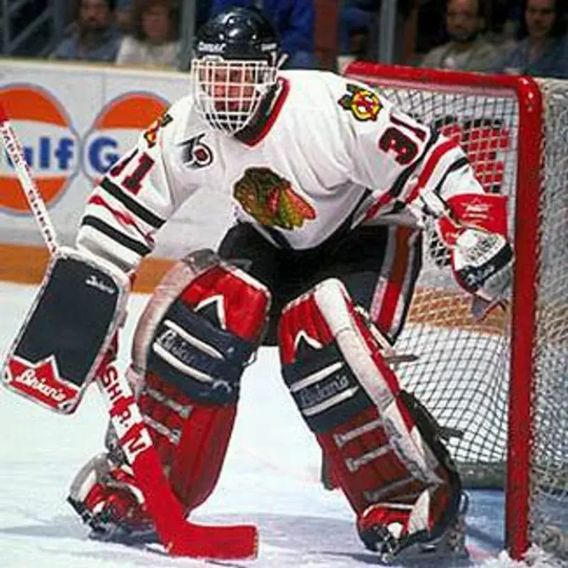 DOMINIK HASEK Chicago Blackhawks 1992 CCM Throwback Away Hockey Jersey 
