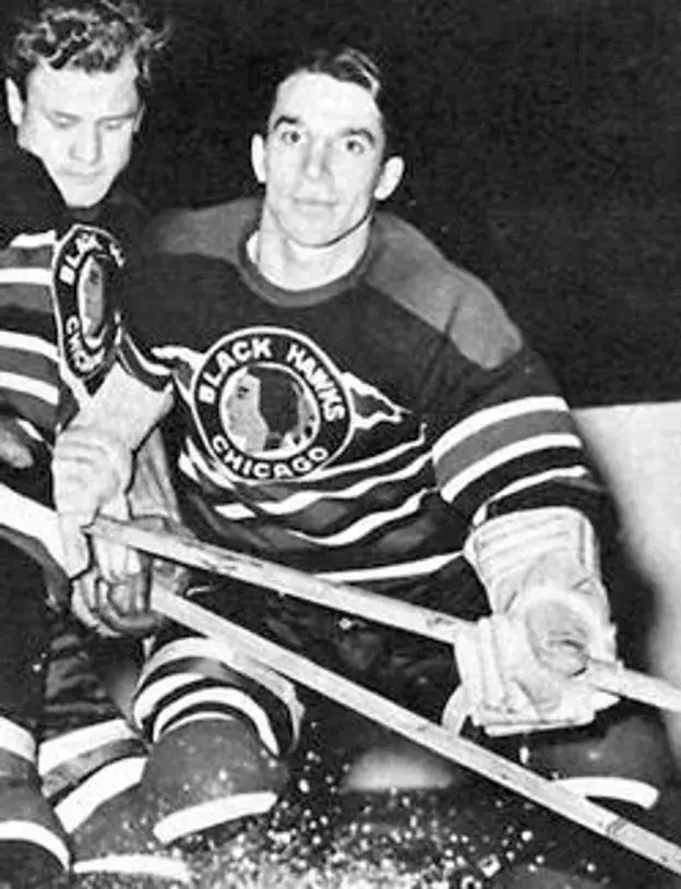 DOUG BENTLEY Chicago Blackhawks 1940’s CCM Vintage Throwback NHL Hockey Jersey 