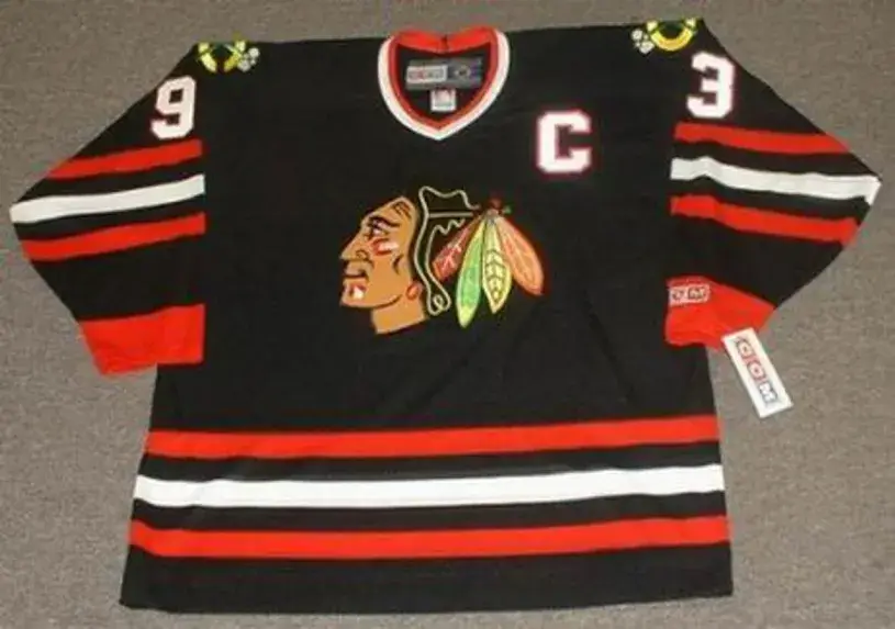 DOUG GILMOUR Chicago Blackhawks 1999 CCM Throwback Alternate NHL Hockey Jersey