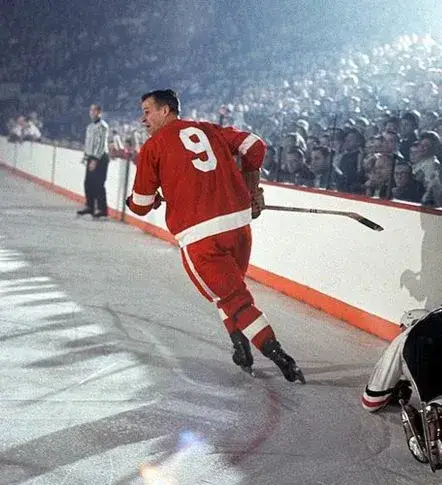 GORDIE HOWE Detroit Red Wings 1962 Home CCM Throwback NHL Hockey Jersey 
