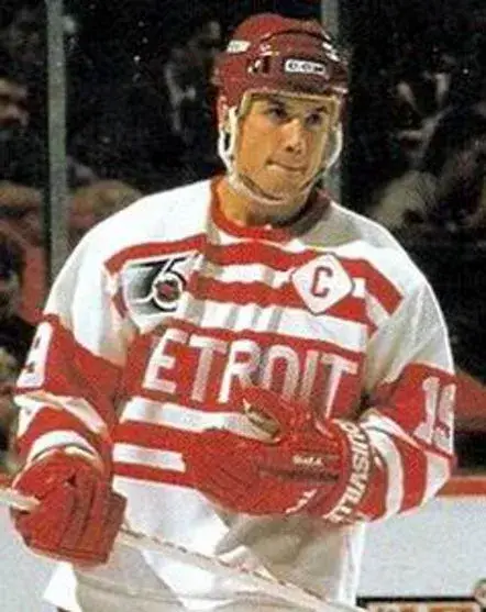 STEVE YZERMAN Detroit Red Wings 1992 CCM NHL Vintage Throwback Jersey 