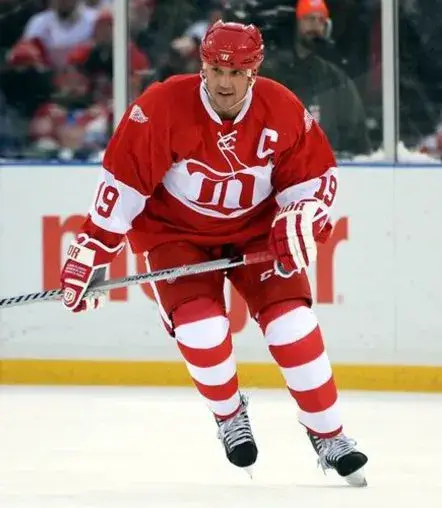 STEVE YZERMAN Detroit Red Wings CCM 2014 “Winter Classic” Alumni Hockey Jersey 