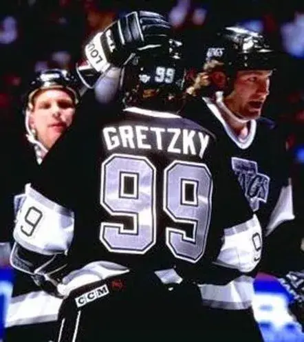 WAYNE GRETZKY Los Angeles Kings 1993 Away CCM Throwback NHL Hockey Jersey 