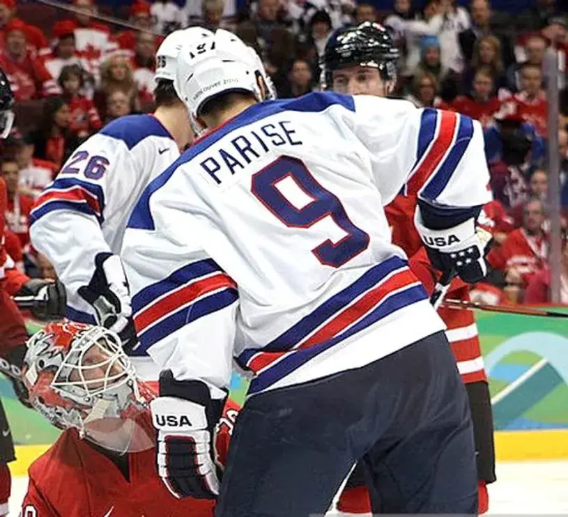 ZACH PARISE 2010 USA Nike Olympic Throwback Hockey Jersey 