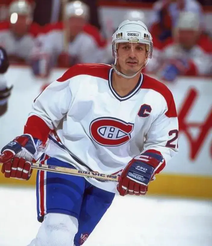 GUY CARBONNEAU Montreal Canadiens 1993 Home CCM Throwback NHL Hockey Jersey 