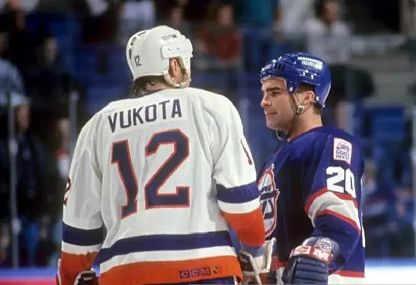 MICK VUKOTA New York Islanders 1993 Home CCM Vintage Throwback NHL Hockey Jersey 