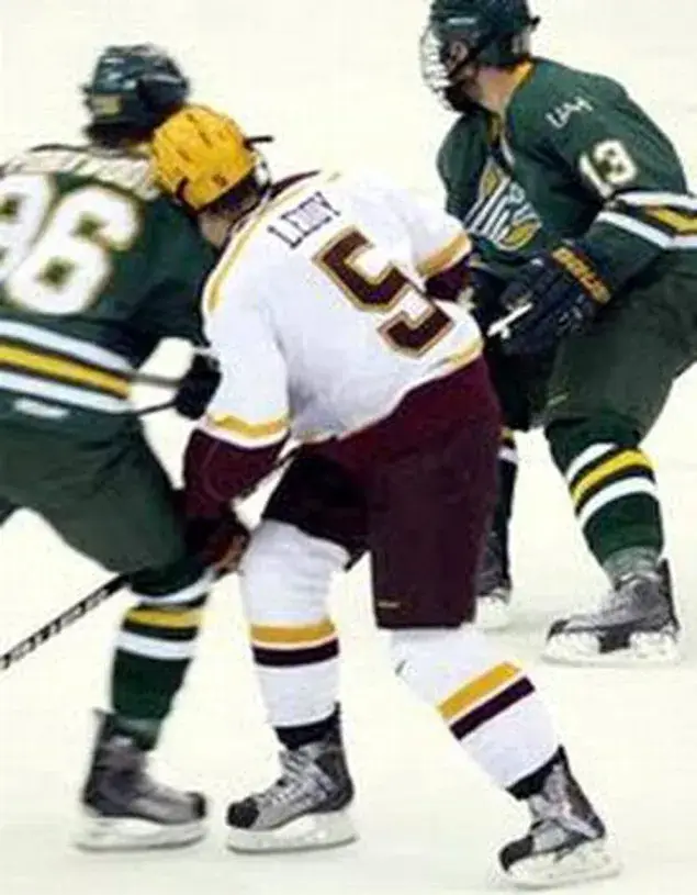NICK LEDDY Minnesota Gophers 2005 NCAA Throwback Hockey Jersey 