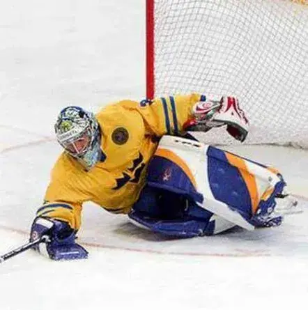 HENRIK LUNDQVIST Team Sweden Nike Olympic Throwback Hockey Jersey 