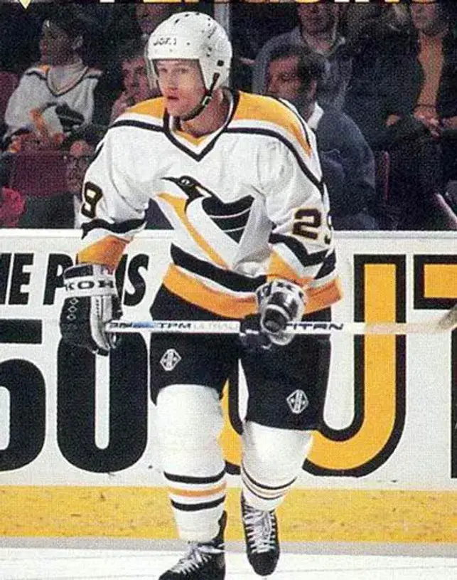MARKUS NASLUND Pittsburgh Penguins 1995 CCM Throwback Home NHL Jersey 