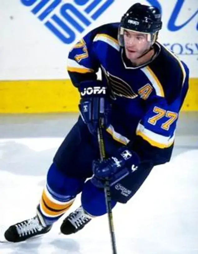 PIERRE TURGEON St. Louis Blues 1999 CCM Throwback NHL Jersey 
