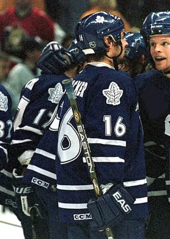 DARCY TUCKER Toronto Maple Leafs 1999 CCM Vintage Throwback NHL Hockey Jersey 