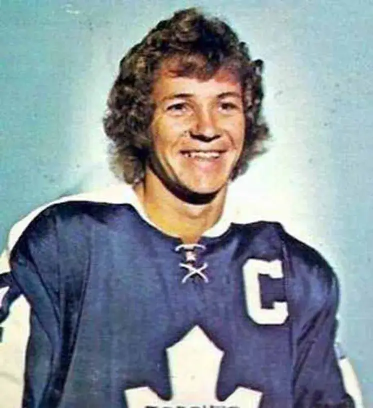 DARRYL SITTLER Toronto Maple Leafs 1975 Away CCM Throwback NHL Hockey Jersey 