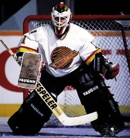 KIRK MCLEAN Vancouver Canucks 1994 CCM Vintage Home NHL Hockey Jersey 