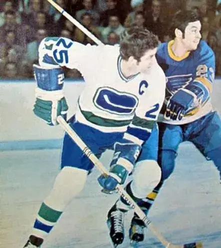 ORLAND KURTENBACH Vancouver Canucks 1972 Home CCM Throwback Hockey Jersey 