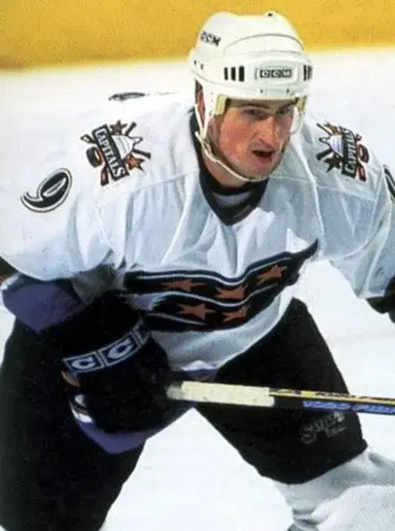KEITH JONES Washington Capitals 1995 CCM Vintage Home NHL Hockey Jersey 
