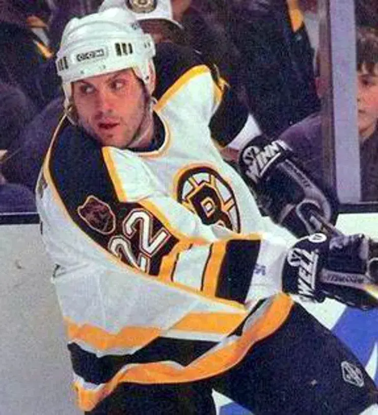 RICK TOCCHET Boston Bruins 1996 CCM Vintage Home NHL Hockey Jersey 