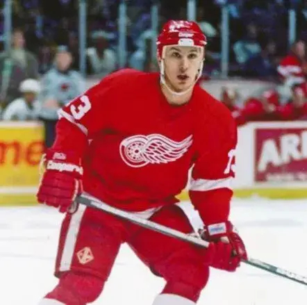 VYACHESLAV KOZLOV Detroit Red Wings 1995 Away CCM Throwback NHL Hockey Jersey 