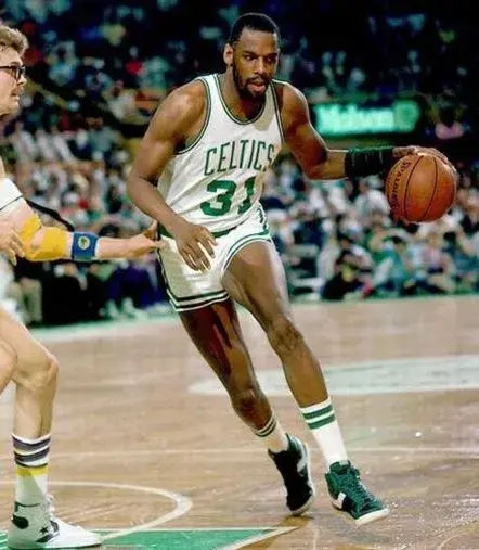 CEDRIC MAXWELL Boston Celtics 1984 Home Throwback NBA Basketball Jersey 