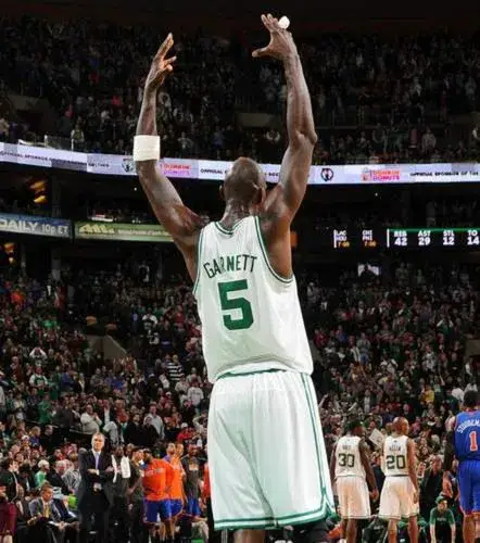 KEVIN GARNETT Boston Celtics 2007 Home Throwback NBA Basketball Jersey 