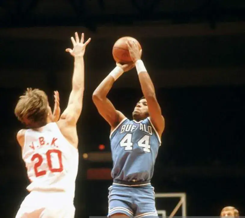 ADRIAN DANTLEY Buffalo Braves 1976 NBA Throwback Basketball Jersey 