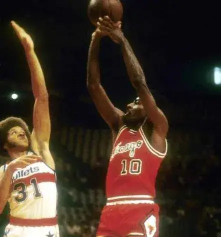 BOB LOVE Chicago Bulls 1972 Throwback NBA Basketball Jersey 